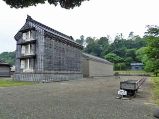 クリックすると拡大写真が表示(600x450)されます